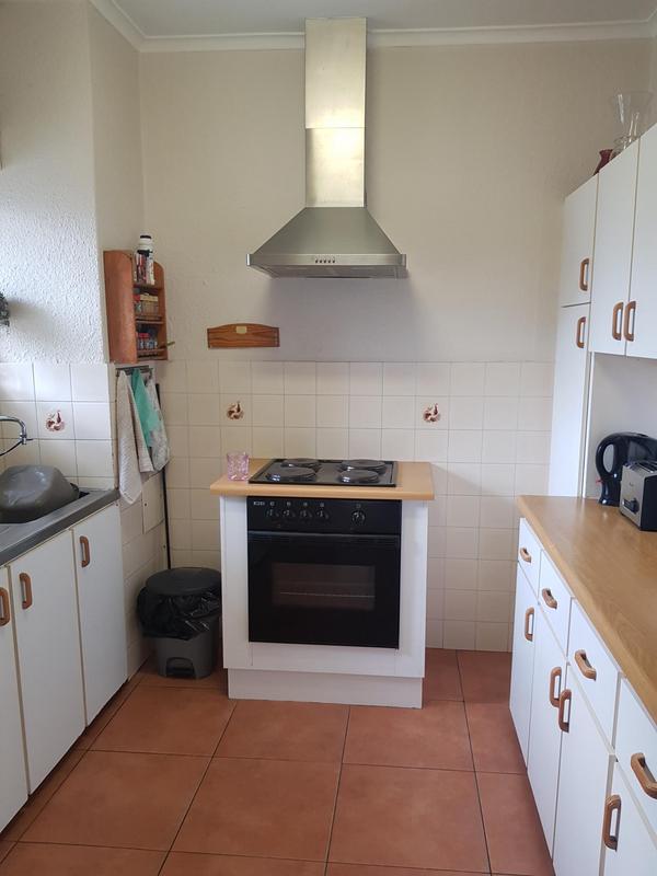 2 Bedroom Property for Sale in Kenilworth Western Cape